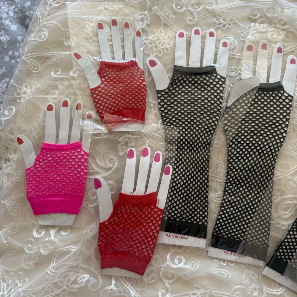 Black and White Fingerless Knit Gloves with Ribbed Cuffs